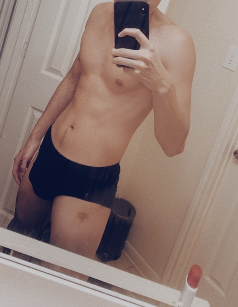 avgasianguy onlyfans leaked picture 1