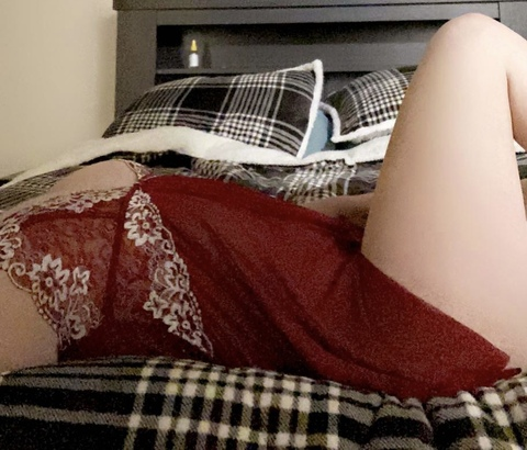 babe1988 onlyfans leaked picture 1