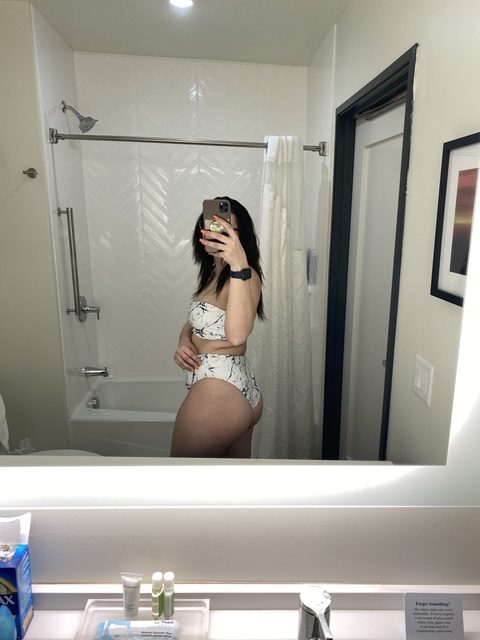 babvmads onlyfans leaked picture 1