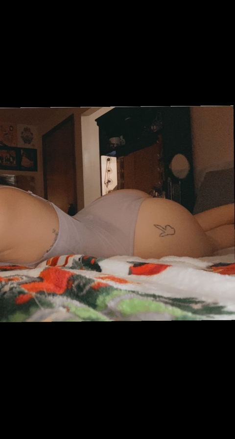 babygirl2725 onlyfans leaked picture 1