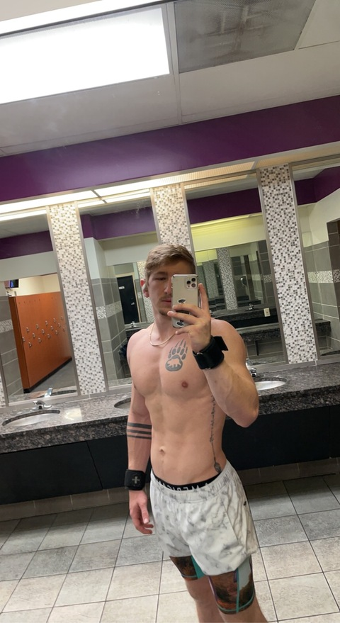 barrettvip onlyfans leaked picture 1