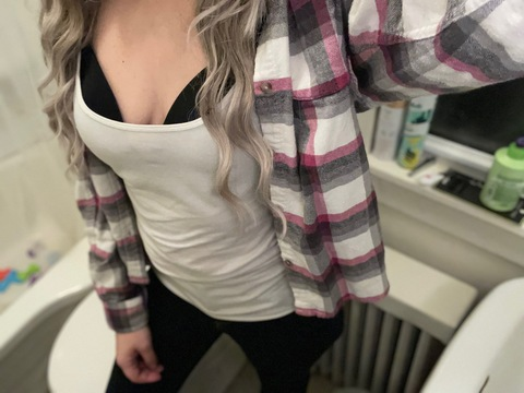 blondemama12 onlyfans leaked picture 1