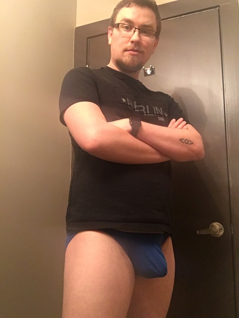 bonddude85 onlyfans leaked picture 1