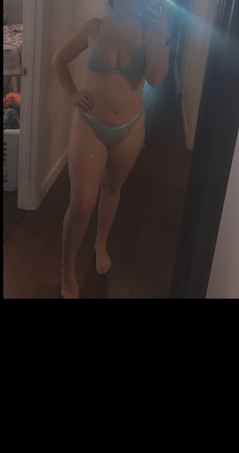 bribaby35 onlyfans leaked picture 1