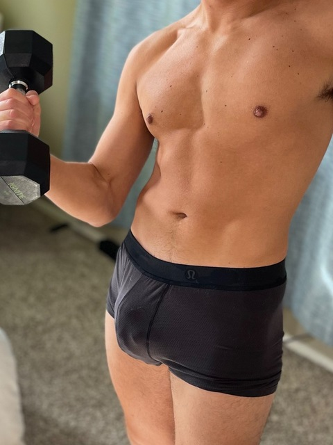 brodybrooks onlyfans leaked picture 1
