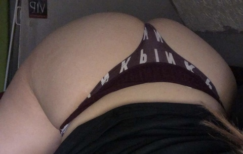 carly_198 onlyfans leaked picture 1