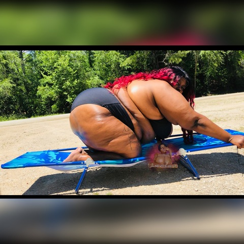 chocolatebbw2 onlyfans leaked picture 1