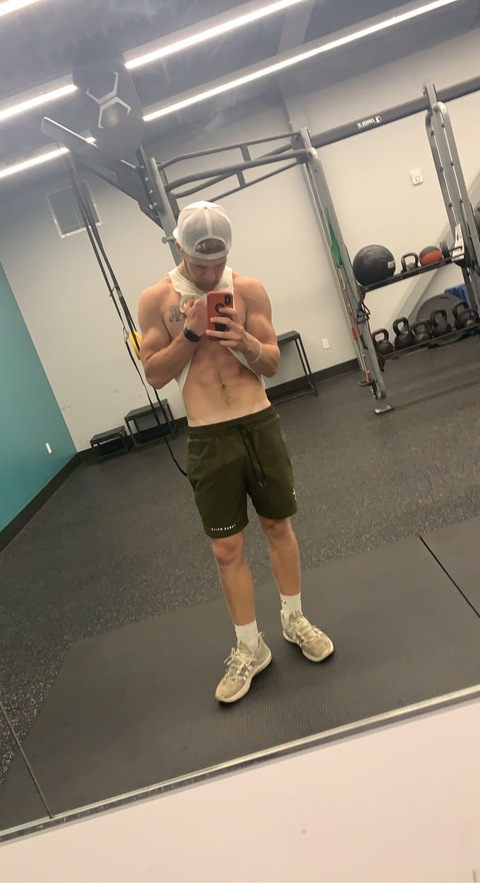 claywhite03 onlyfans leaked picture 1