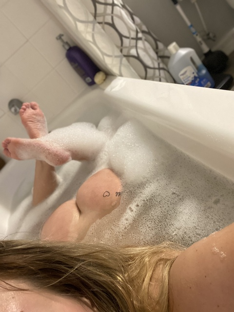 cvntlinn00 onlyfans leaked picture 1