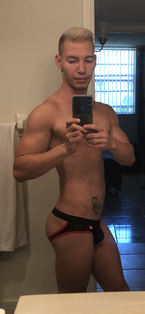 escorpion onlyfans leaked picture 1
