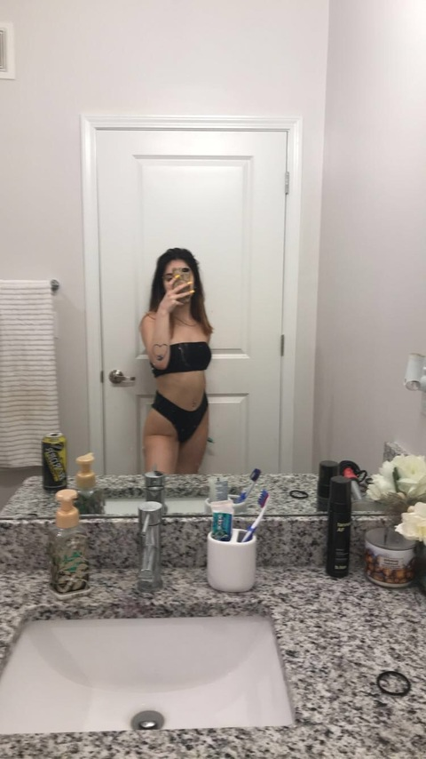 faithhann onlyfans leaked picture 1
