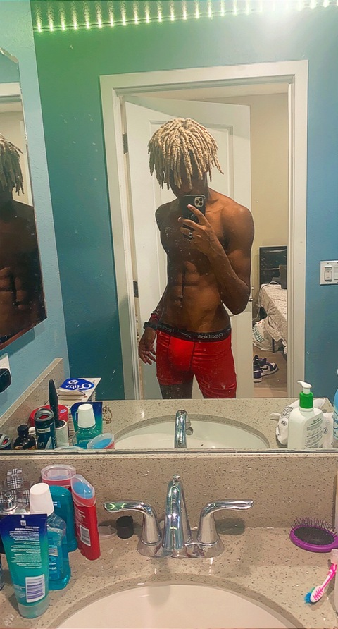 freakychoco onlyfans leaked picture 1