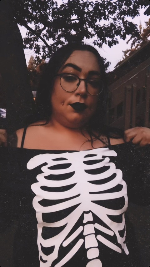 halloweencandyyy onlyfans leaked picture 1