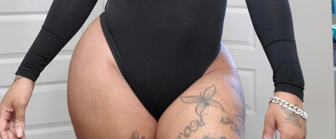 iam1baddbitch onlyfans leaked picture 1