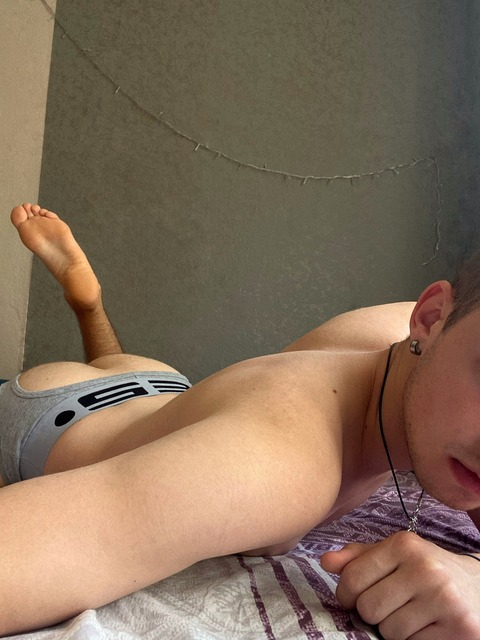 iammikki onlyfans leaked picture 1