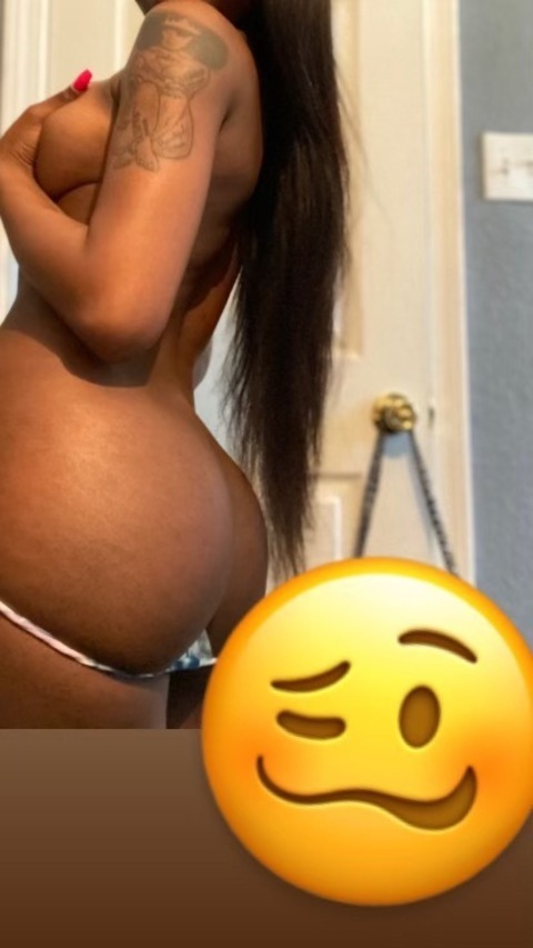 lahtaaayy onlyfans leaked picture 1