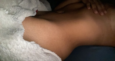 lovelymulatto onlyfans leaked picture 1