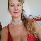 lovelywoman23 avatar