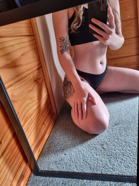 maddiee_janee_97 onlyfans leaked picture 1