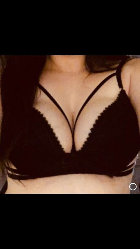 naughtysuze onlyfans leaked picture 1