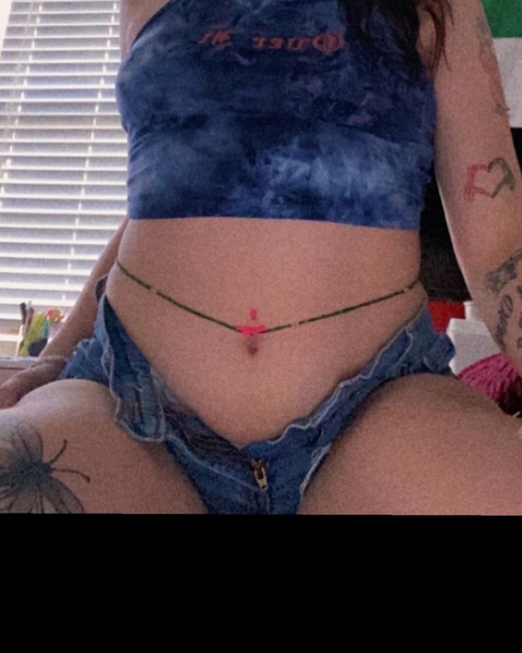 prettygirla15 onlyfans leaked picture 1