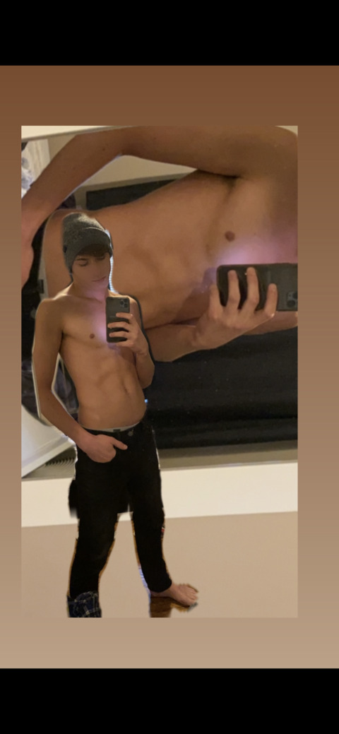 rafaelvegaxxx onlyfans leaked picture 1