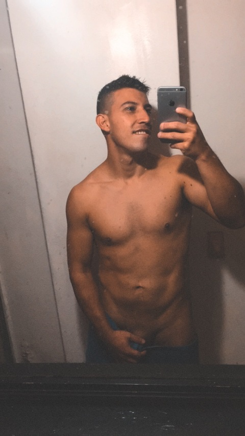 ramonleonperez7 onlyfans leaked picture 1