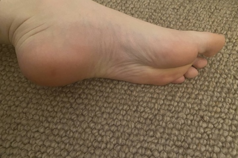redheadfeetx onlyfans leaked picture 1