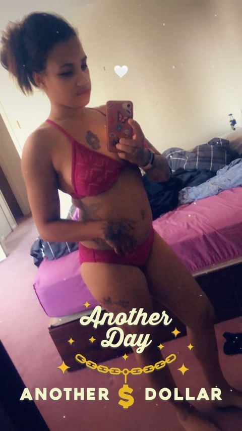 saphoraaa onlyfans leaked picture 1