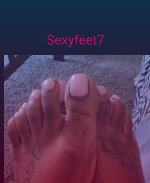 sexyfeetsize7 onlyfans leaked picture 1