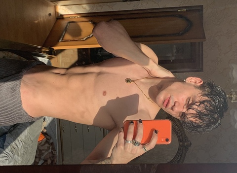 sheloveee onlyfans leaked picture 1