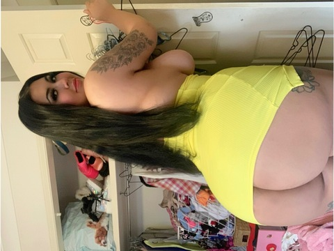 slaviccaramel onlyfans leaked picture 1