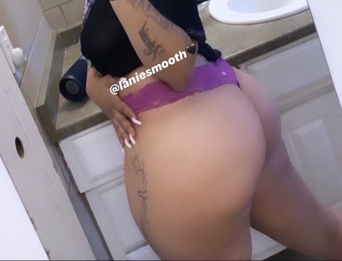 smoothlove26 onlyfans leaked picture 1