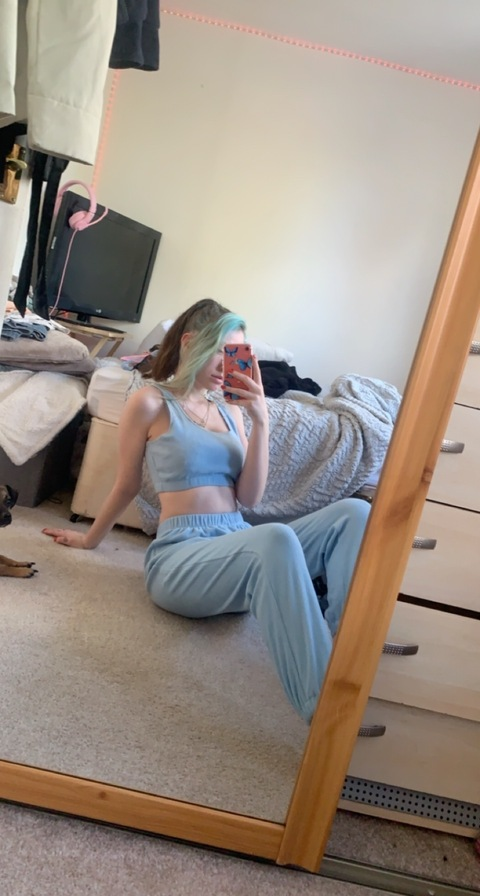 snow_elle_2 onlyfans leaked picture 1