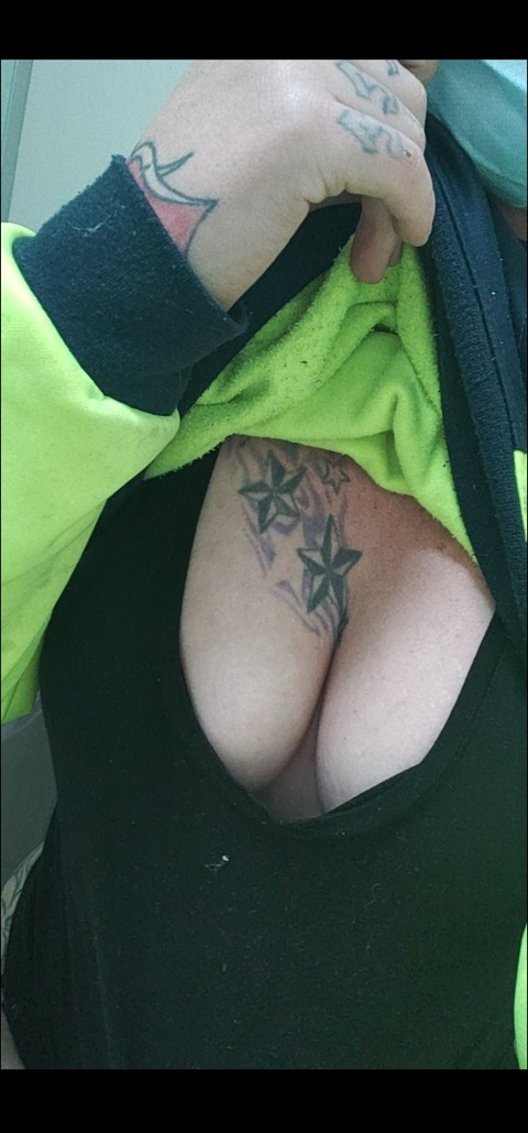 tatteedgirl94 onlyfans leaked picture 1