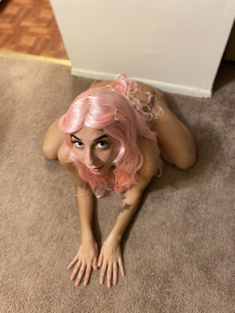 theeemaria onlyfans leaked picture 1