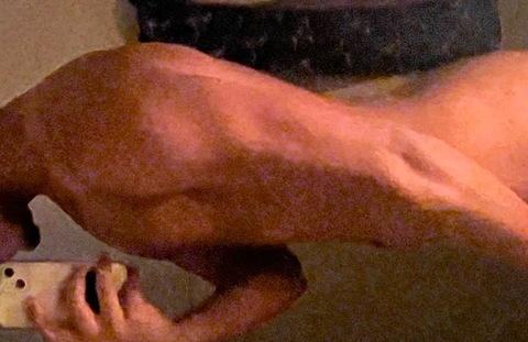 theehottboy onlyfans leaked picture 1
