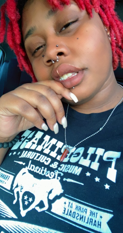 thicclilscorpio onlyfans leaked picture 1