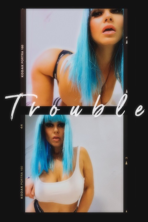 troublemonroe onlyfans leaked picture 1