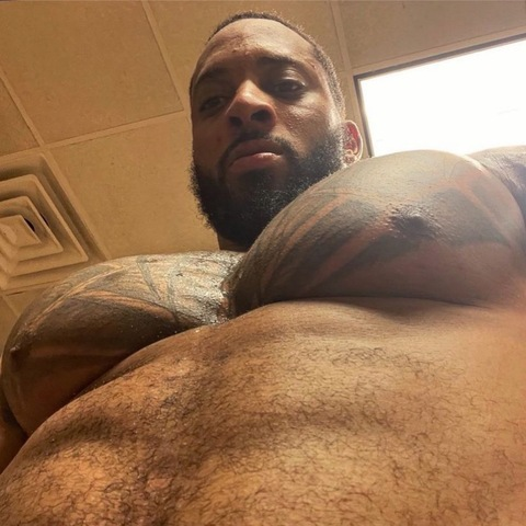 vegas_muscle onlyfans leaked picture 1