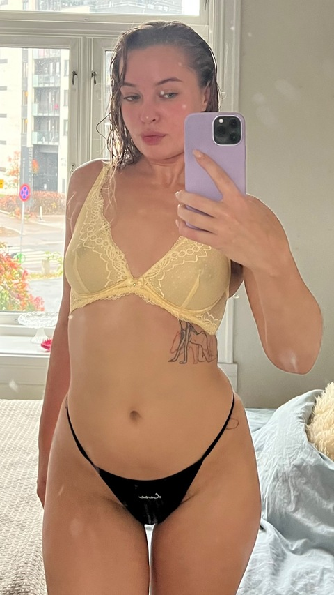 yummyyamz onlyfans leaked picture 1